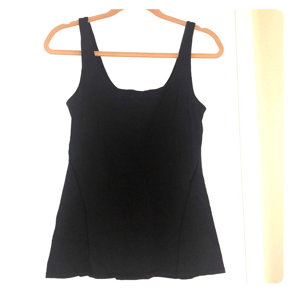 Lululemon built-in bra tank top